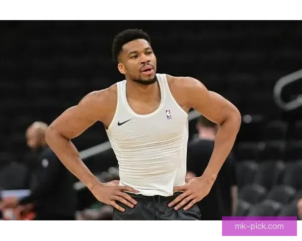 雄鹿回应字母哥缺席训练 拒绝参加3v3对抗引关注